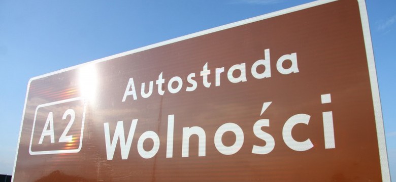 Rząd rozładuje korki na autostradach. Prowizorycznie