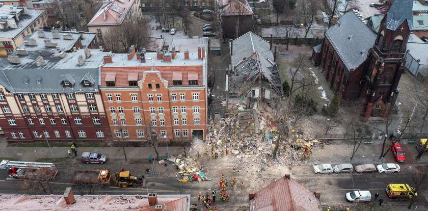 Tragiczny wybuch w Katowicach. Proboszcz ujawnia, co działo się pod dachem parafialnej kamienicy