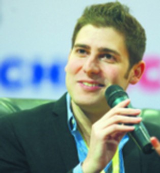 Eduardo Saverin: współzałożyciel Facebooka, którego ściga Ameryka