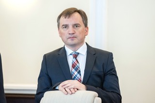 Zbigniew Ziobro skierował wniosek do TK dotyczący zawieszenia niektórych przepisów ustawy o SN