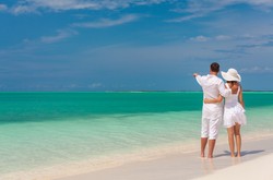 Czy bogactwo uszczęśliwia? Rzeczywistość jest "bardziej skomplikowana"