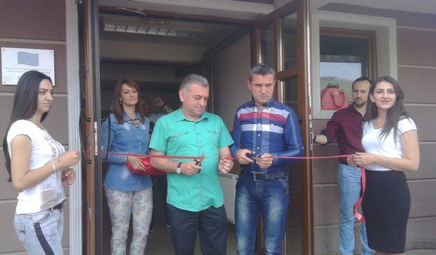 616712_novipazar02-umesto-verbicha-sajam-otvorio-rifat--redzzovich-foto-n.-koccovich