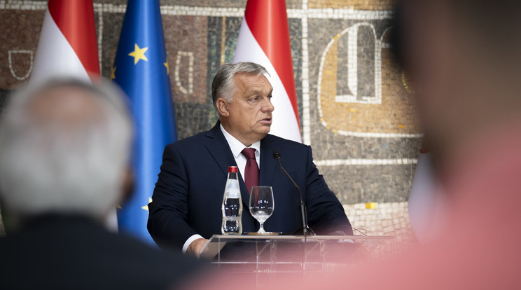Orbán Viktor a TikTokon véleményezte az EU-csúcsot / Fotó: MTI/Miniszterelnöki Sajtóiroda/Benko Vivien Cher