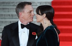 Książęca para, całuśny Bond i jego dziewczyny na światowej premierze "Spectre" [ZDJĘCIA]