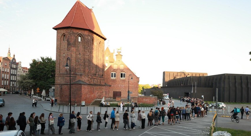 Placówki kulturalne będziemy zwiedzać w nietypowych godzinach nocnych. Wstęp do nich będzie za darmo lub za symboliczną złotówkę. Często będzie można zobaczyć miejsca i wystawy niedostępne na co dzień.