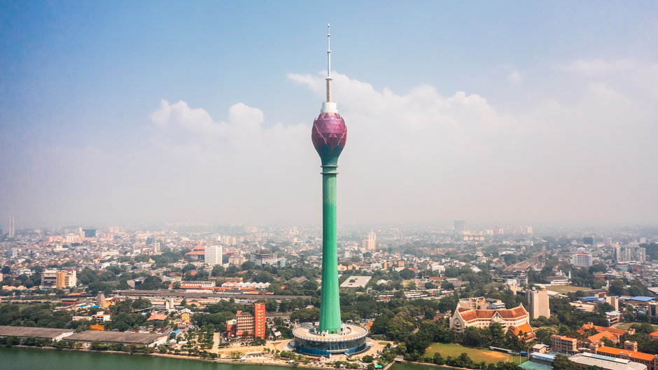Colombo Lotus Tower, najwyższa wieża w Azji Południowej znajduje się na Sri Lance