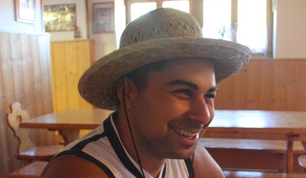 Aleksandar ubijen od strane majke i devojke