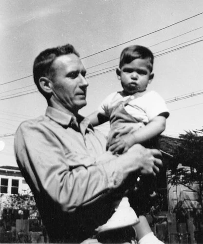 Jobs i jego ojciec Paul. fot. Insignis Media.
