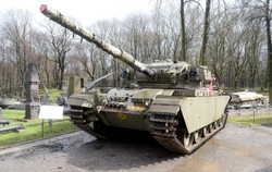 Polacy dostali czołg. Z wdzięczności. "Zawdzięczamy wam wolność". ZDJĘCIA