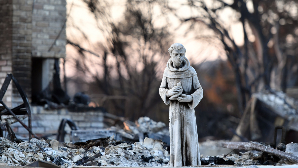 US-WILDFIRES-CALIFORNIA