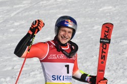 Alpejski PŚ: Marco Odermatt zapewnił sobie Kryształową Kulę