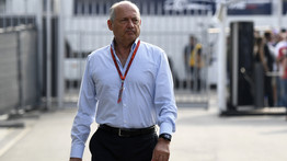Hivatalos: Ron Dennis 35 év után elhagyja a McLarent