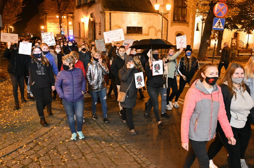 Protesty kobiet w małych miastach. Twardogóra