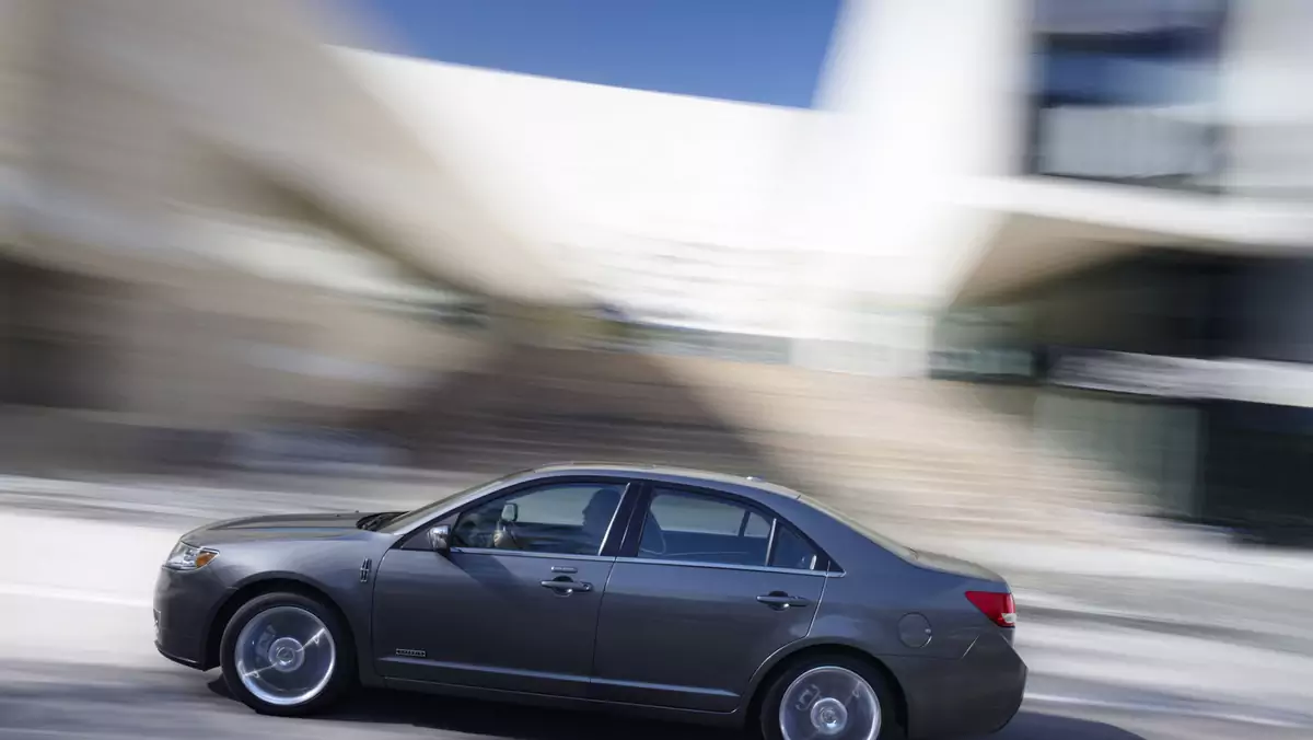 Nowy Jork 2010: Lincoln MKZ Hybrid gotowy do sprzedaży