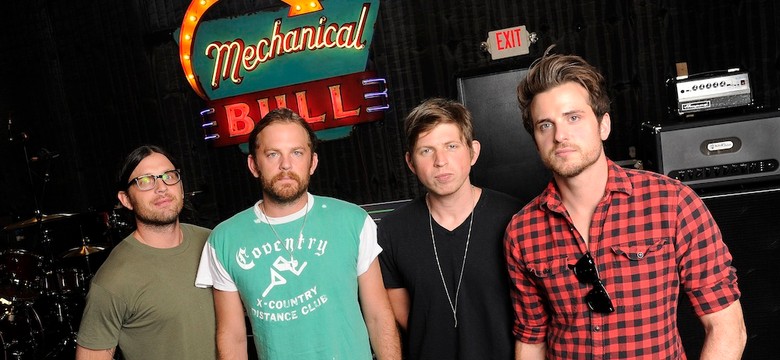 Kings Of Leon zaprasza na piękną wojnę