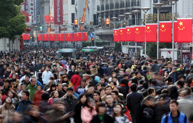 Tłumy na ulicach Szanghaju