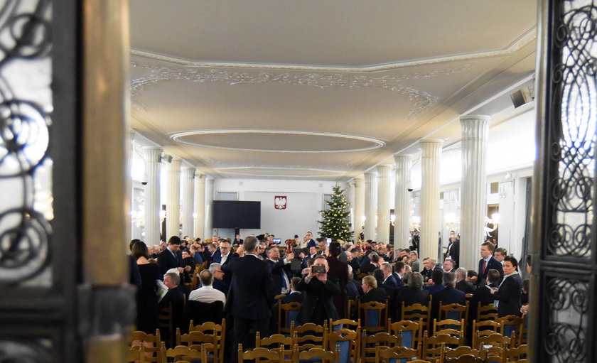 Jest sporne nagranie z sali kolumnowej Sejmu