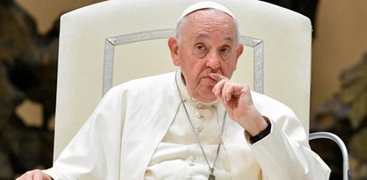 Papież Franciszek nie wytrzymał.  W ostrych słowach skrytykował księży: “To jest naprawdę skandal”