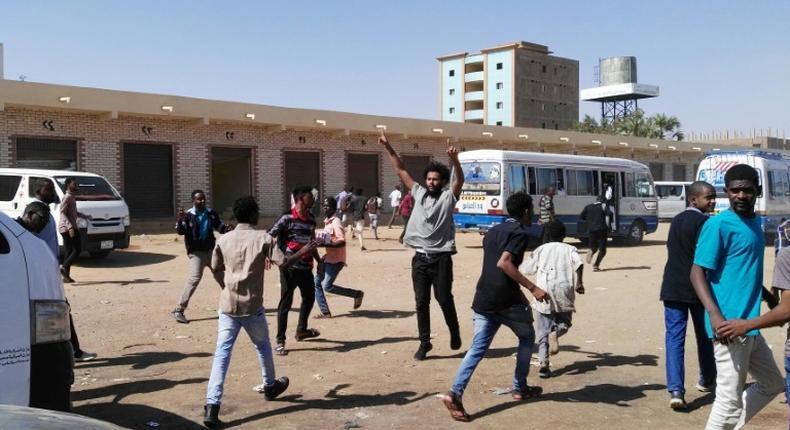 Activists in Sudan have used social media to organise protests and document confrontations with security forces in anti-government demonstrations that began in December over the price of bread