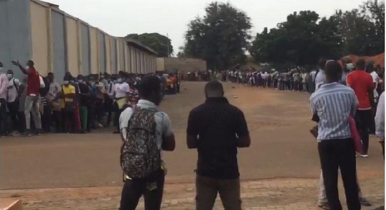 Thousands queue for GAF recruitment