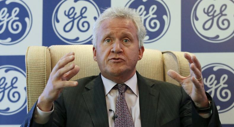 General Electric Co Chairman Jeff Immelt gestures as he answers a question during a news conference in New Delhi, India, September 21, 2015.