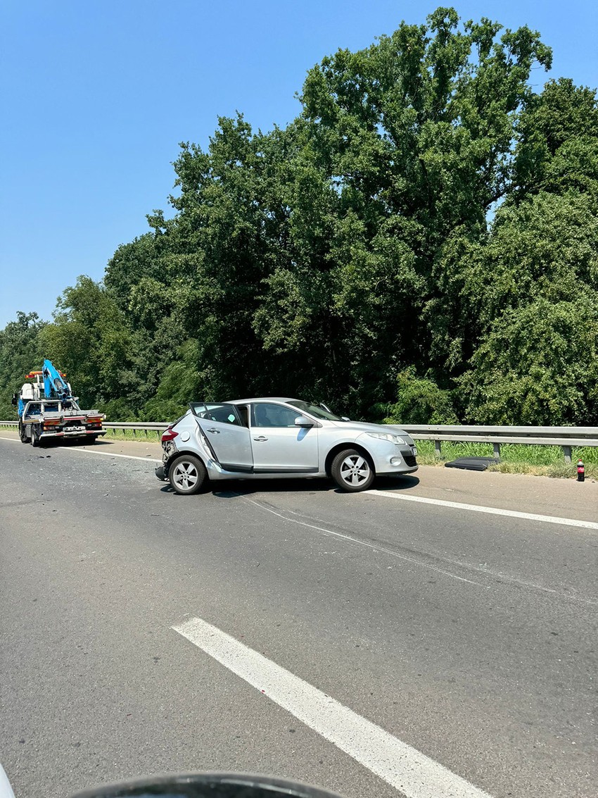 Nesreća na autoputu u Beogradu