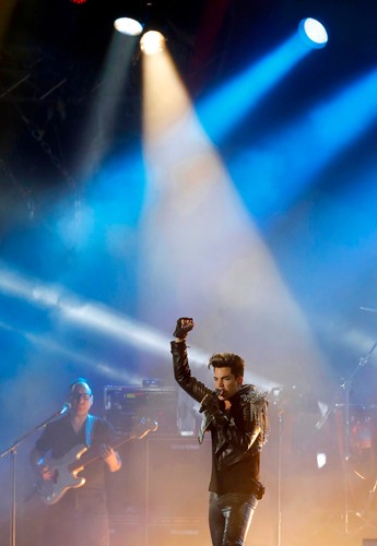 Adam Lambert i Queen na finał Euro 2012 w Kijowie