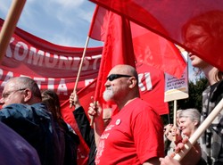 Święci się 1 Maja, policja interweniuje