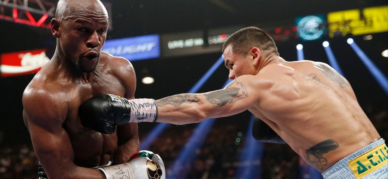 Floyd Mayweather mistrzem świata WBA i WBC