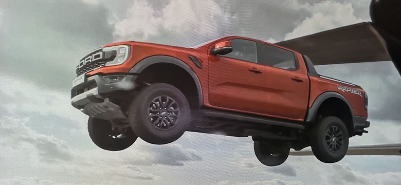 Oto Ford Ranger Raptor nowej generacji. Silnik i zawieszenie to popis inżynierów