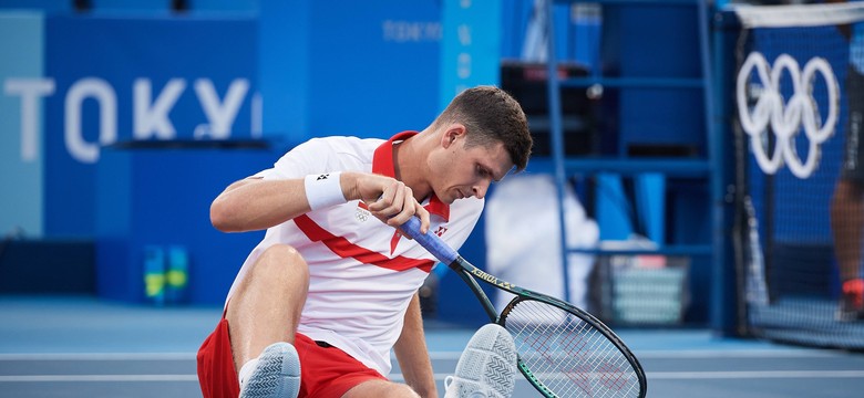 Hubert Hurkacz znów poza dziesiątką rankingu ATP