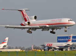 Znów eksperymentowali na tupolewie. To był trzeci lot