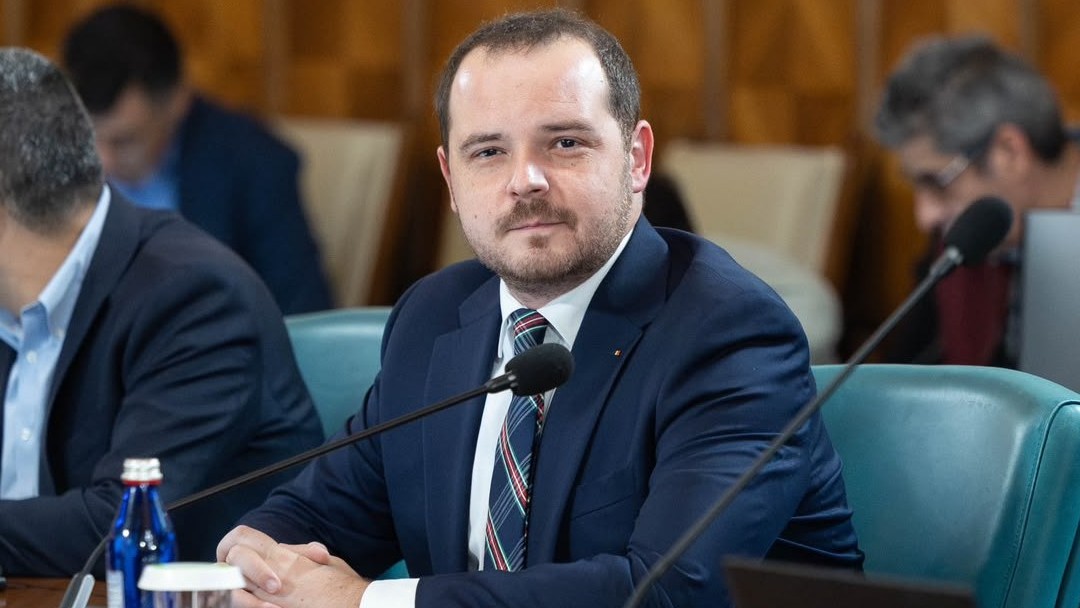 Alexandru Rogobete a luat o decizie radicală în Ministerul Sănătății pentru medicii tineri