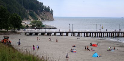 Tysiące ton piasku wysypano na plaży w Gdyni Orłowie. Nie uwierzysz, co się stało!