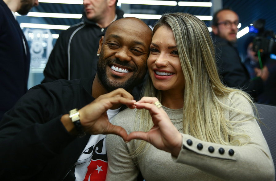 Vagner Love na zdjęciu z żoną Leną