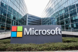 Microsoft pod ostrzałem. Pracownice firmy ujawniły przypadki dyskryminacji i molestowania