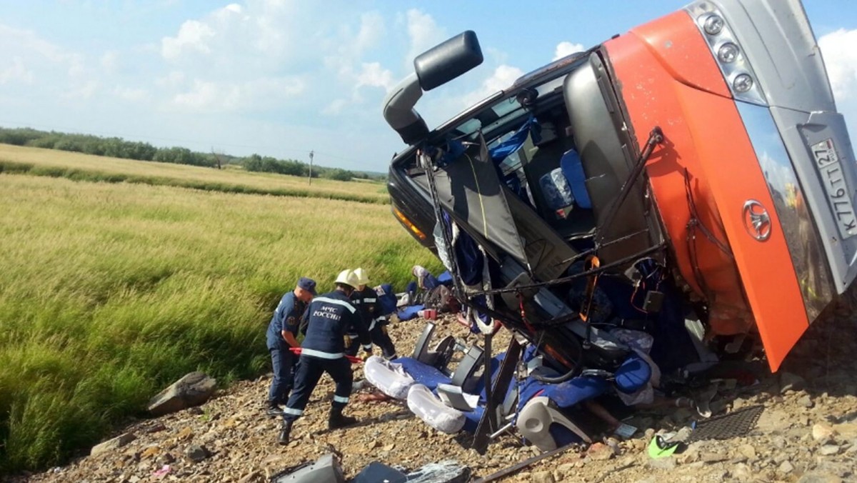 Co najmniej 16 osób zginęło, a 56 zostało rannych w wyniku czołowego zderzenia dwóch autobusów komunikacji międzymiastowej w Kraju Chabarowskim, na Dalekim Wschodzie Federacji Rosyjskiej - poinformowało Ministerstwo Zdrowia FR.