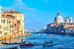 bestseller o najpiękniejszym mieście świata już w polsce. dla tych, którzy szukają prawdziwych wrażeń