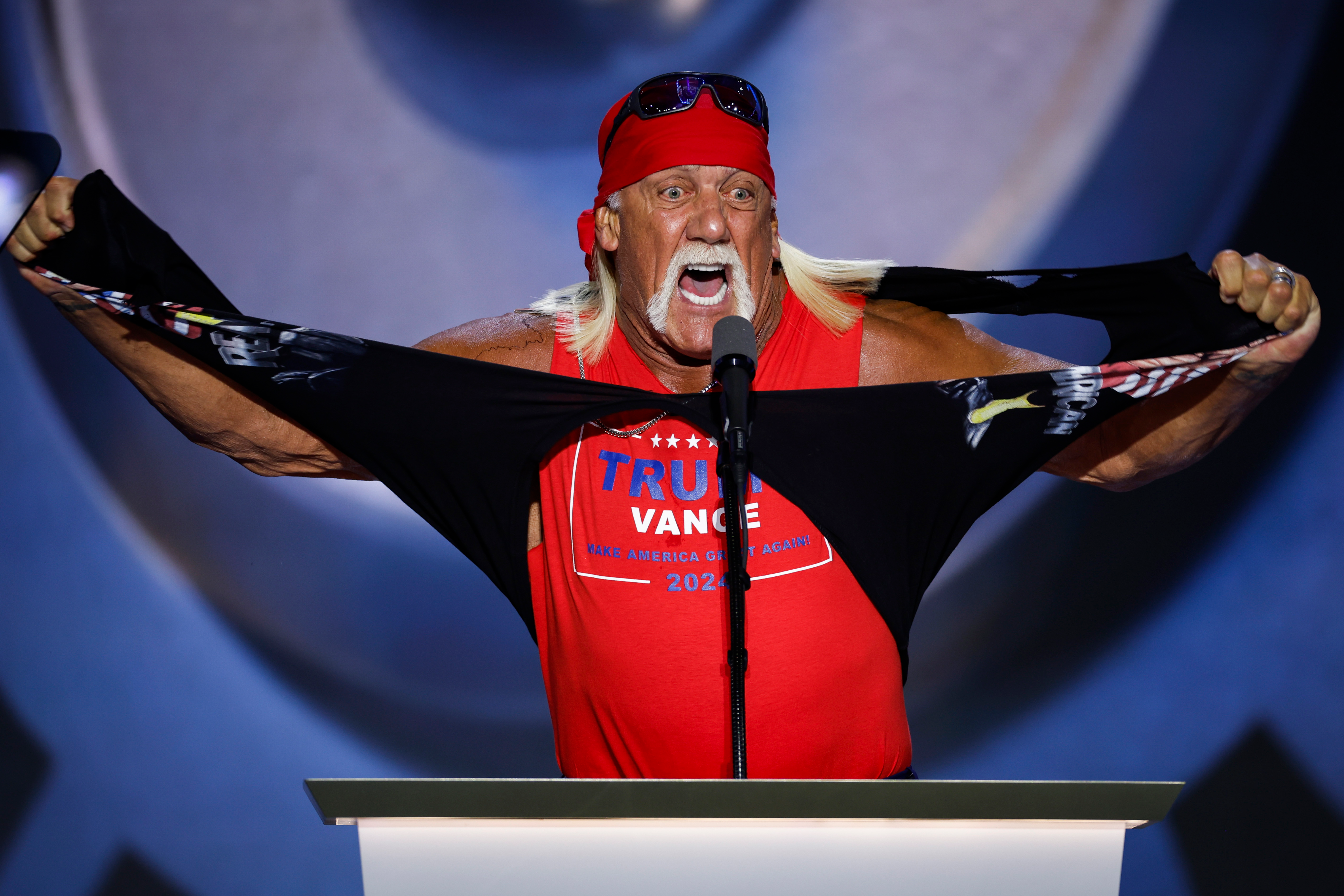 Hulk Hogan morto: addio al wrestler icona dell'America