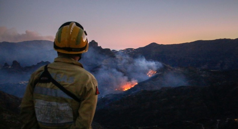 Some 1,000 firefighters and other ground crew are battling the blaze, as well as around 15 water-dropping helicopters and planes.