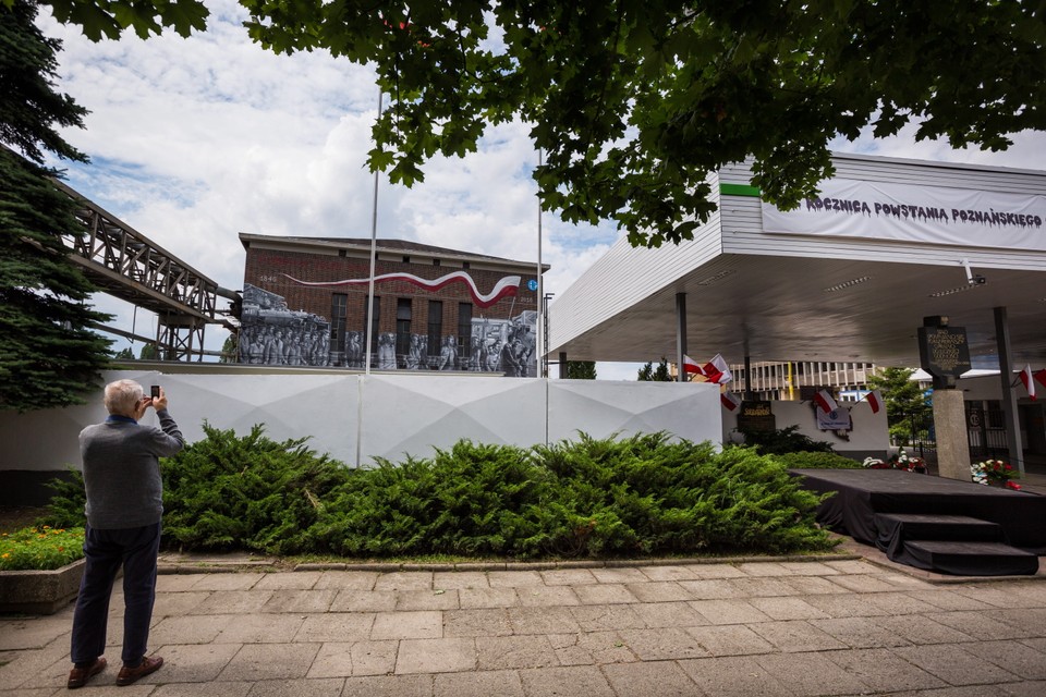 POZNAŃ MURAL CZERWIEC 1956 (mural)