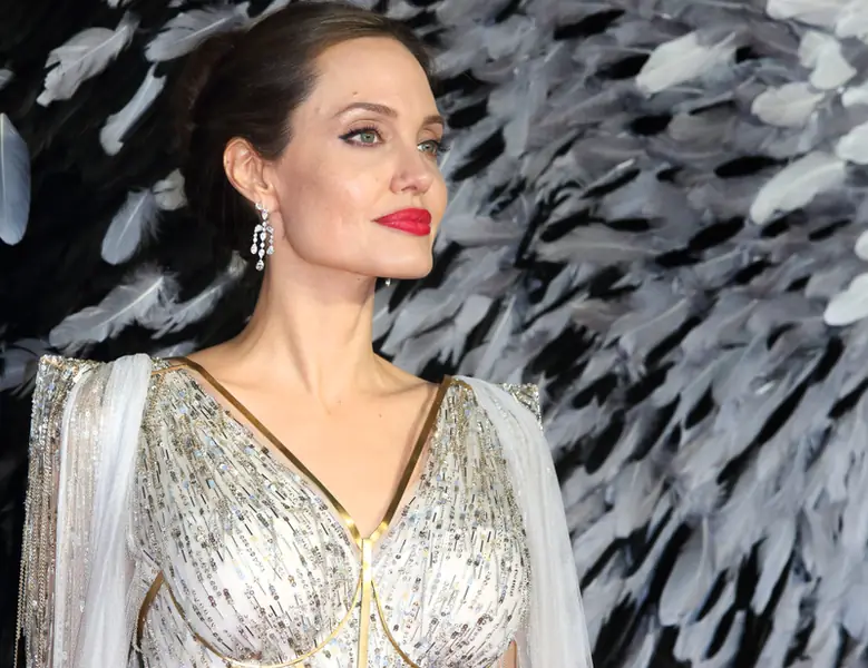 Angelina Jolie na premierze w Londynie 2019 / SOPA Images / Getty Images