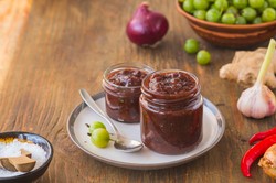 Chutney - sos indyjski, który podbił świat. Przepisy i inspiracje
