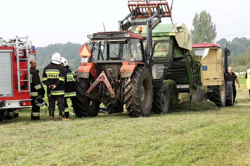 prasa do słomy, wypadek, Osiny, reklama