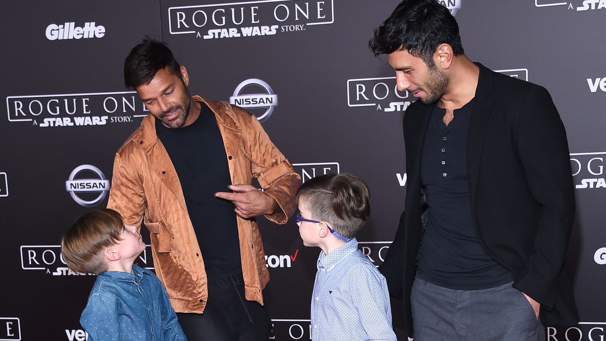 Ricky Martin i Jwan Yosef z synami