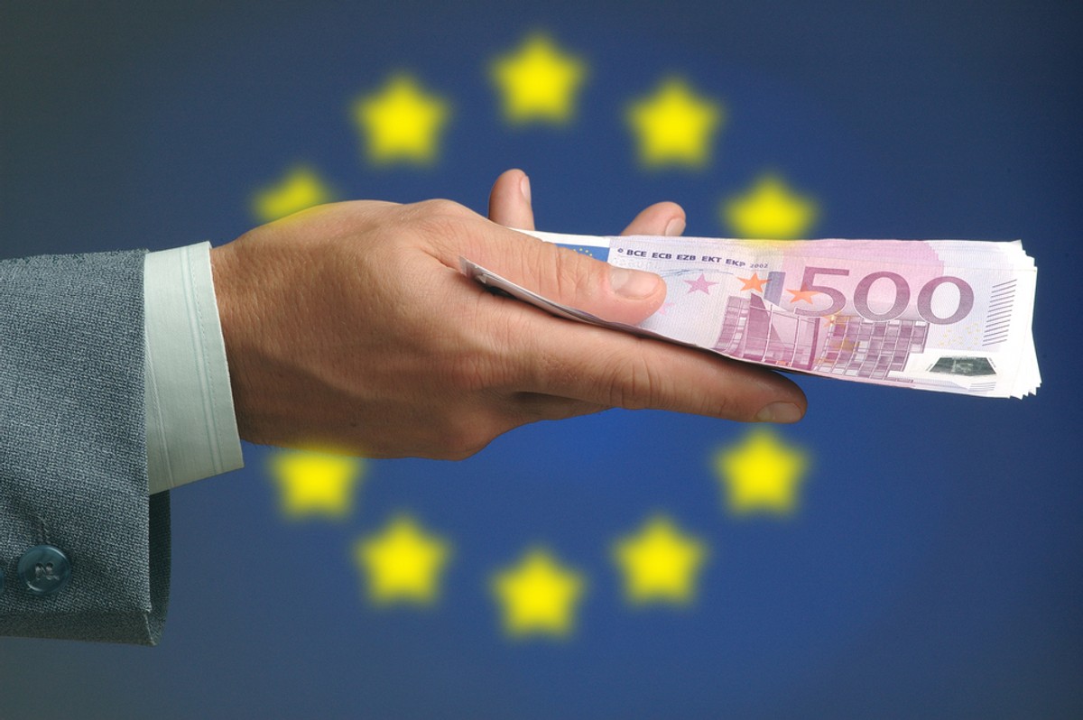 Nieuczciwi doradcy rozsyłają e-maile do przedsiębiorców, w których informują, że właśnie zaczyna się nabór wniosków o bezzwrotne wsparcie z regionalnych programów operacyjnych (RPO).