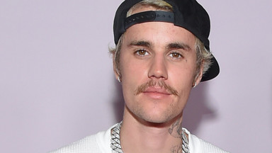 Justin Bieber zawiesza karierę przez problemy ze zdrowiem. Cierpi na rzadką chorobę