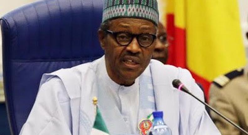 President Muhammadu Buhari hosts ECOWAS summit on December 16, 2015