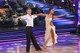 Nicole Scherzinger 2010-ben, a 10. évadban szerepelt, és bebizonyította, hogy nemcsak az énekléshez van tehetsége, hanem a tánchoz is. Ő és táncpartnere, Derek Hough emelhették a magasba a győztesnek járó trófeát. 