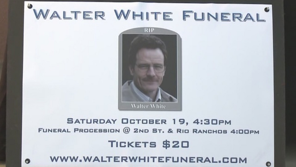 W sobotę (19 października) na cmentarzu w Albuquerque (stan Nowy Meksyk) zorganizowano pogrzeb dla... Waltera White'a, głównego bohatera serialu "Breaking Bad". Podczas uroczystości zebrano niemal 17 tysięcy dolarów na cele charytatywne. Nie obyło się jednak bez protestów ze strony mieszkańców.